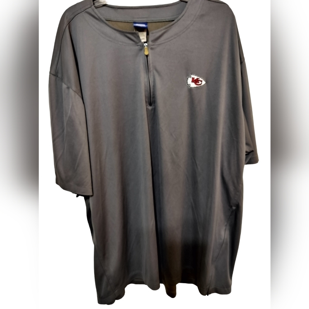 M223) Reebok NFL Men's Antigua Kansas City 1/4 Zip Pullover Jersey Size 2XLT